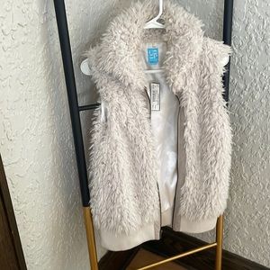 Cream faux fur vest